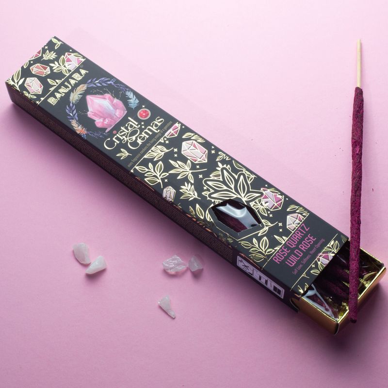 Incienso Banjara Rosa Silvestre con Cuarzo Rosa – NŪMEN MIND