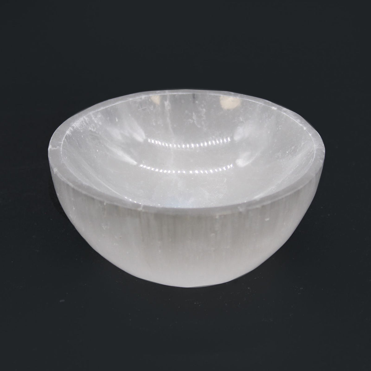Cuenco de Selenita Redondo 8 cm – NŪMEN MIND