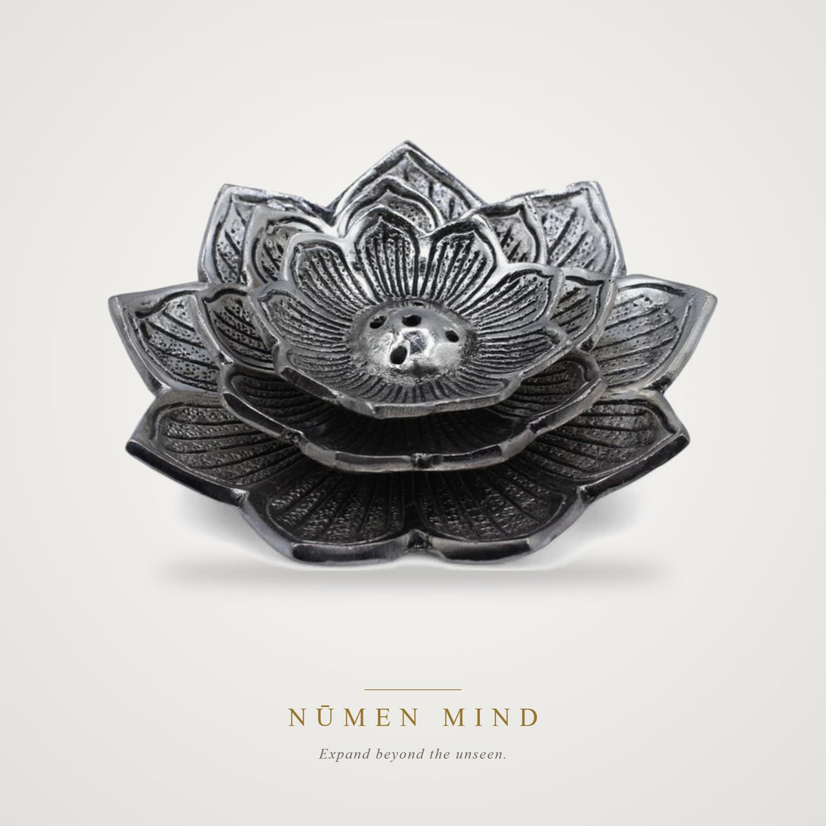 Porta Incienso Flor de Loto · Tres Flores – NŪMEN MIND