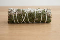 Atado de Salvia Blanca y Cedro · 10 cm – NŪMEN MIND