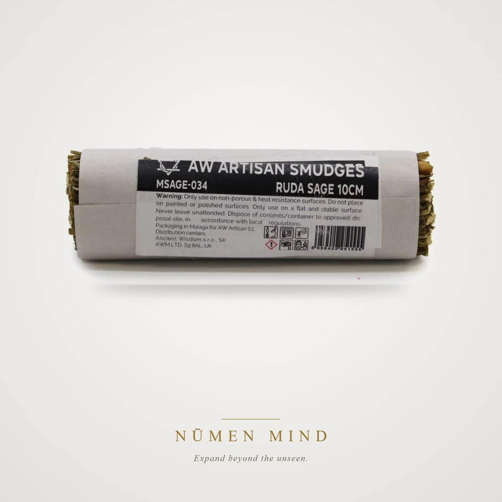 Atado de Salvia y Ruda · 10 cm – NŪMEN MIND