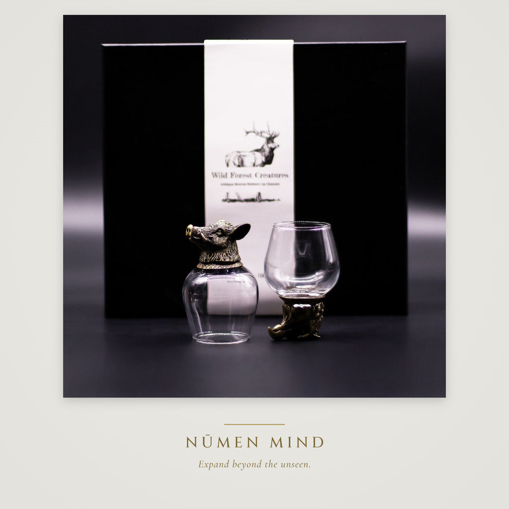 Copas con criaturas del bosque en bronce · NŪMEN MIND