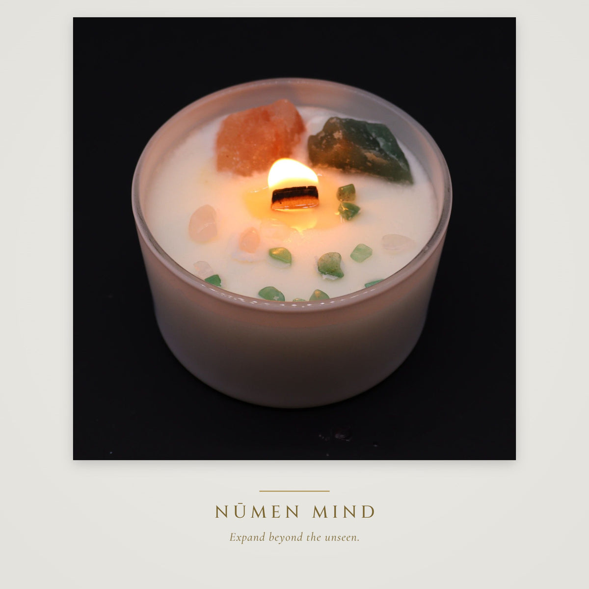 Vela de cristales Chakra Corazón · NŪMEN MIND